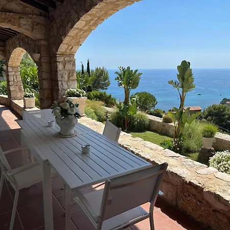 Maria Pia 3br 2ba Private Parking Ventimiglia