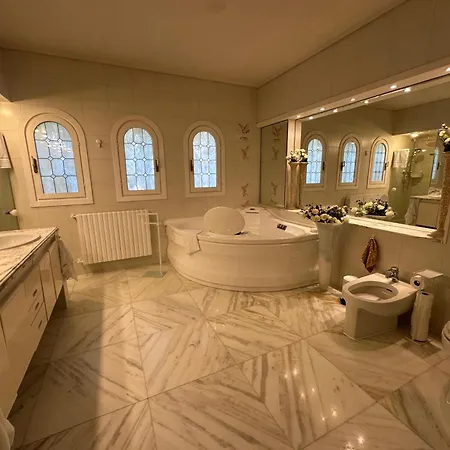 Maria Pia 3br 2ba Private Parking Villa Ventimiglia