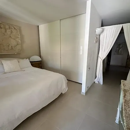 Villa Maria Pia 3br 2ba Private Parking *
