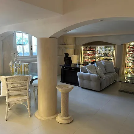 Villa Maria Pia 3br 2ba Private Parking *