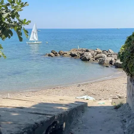 Maria Pia 3br 2ba Private Parking Villa Ventimiglia