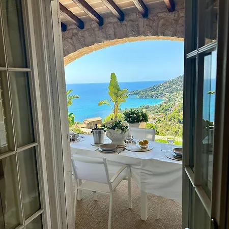 Maria Pia - Mediterranean Luxury, Sea Views, Private Beachfront Parking, Near Monaco & France *